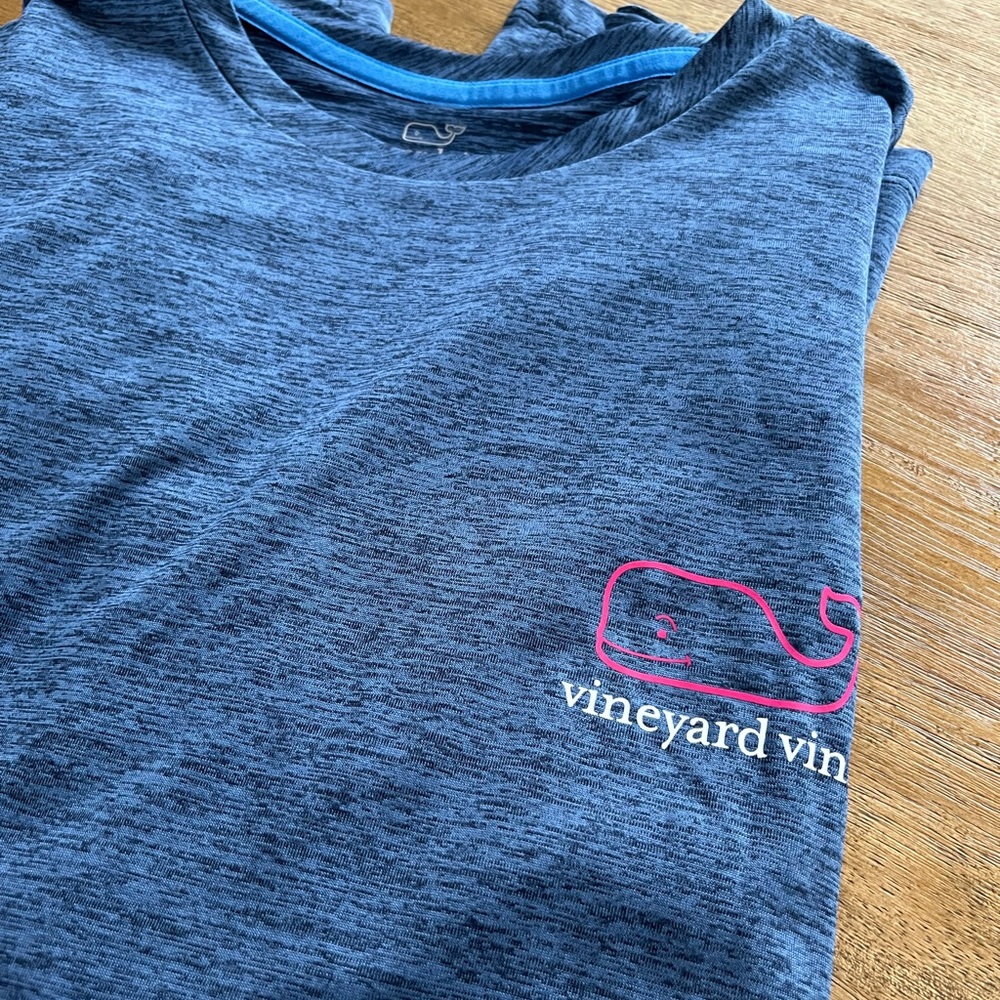 On-The-Go Whale Outline Long-Sleeve Harbor Performance Tee